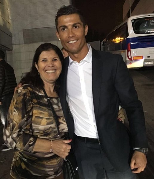 Мать Криштиану Роналду поведала, сколько лет ещё будет играть футболист