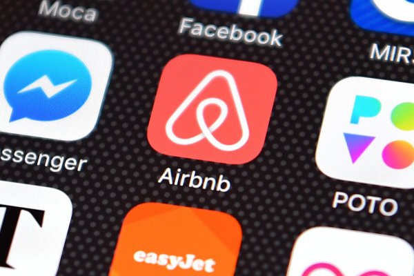 Пользователей Airbnb предупредили о хакерских атаках