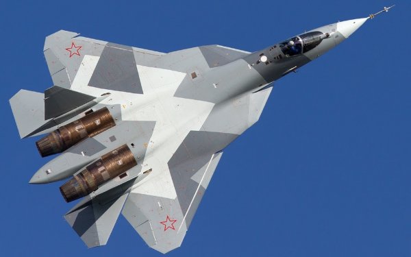 Россия против США: National Interest сравнил возможности F-15 и Су-57