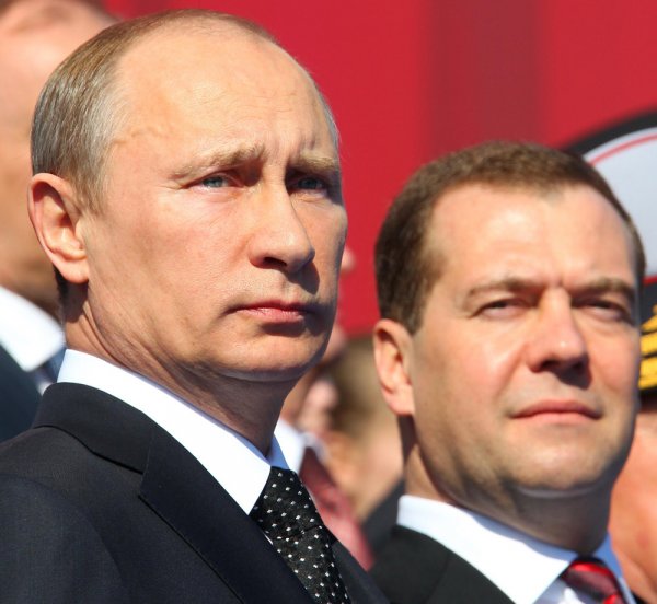 Экономист: До Путина в правительстве России такого кумовства не было