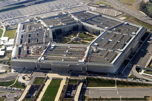 Бюджет для Пентагона составил более 700 миллиардов долларов