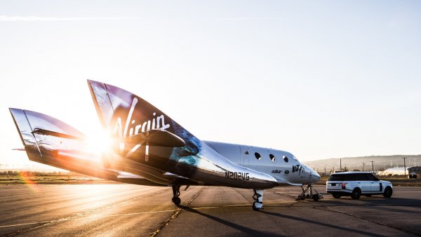Virgin Galactic провела испытания туристического космолета VSS Unity