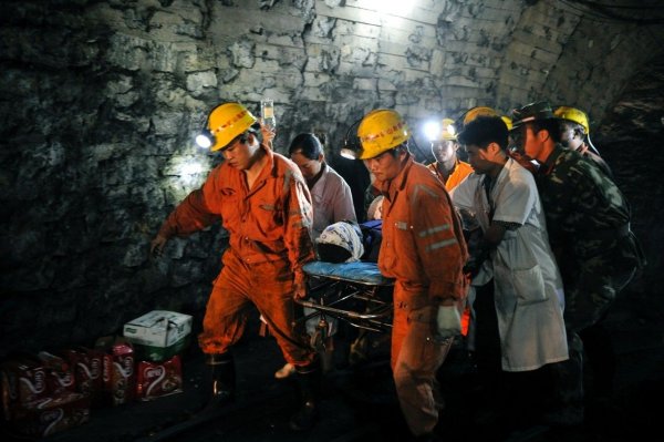 В Китае в результате взрыва на шахте погибли 11 человек