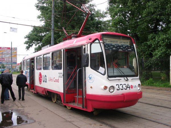 В Москве с 16 июня трамваи оставят без турникетов