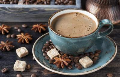 Эти простые добавки значительно улучшают вкус и аромат кофе
