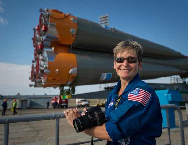 Первая женщина-капитан NASA ушла на пенсию