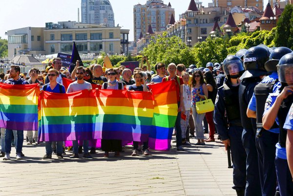 Экс-глава Харьковской области считает, что геи 