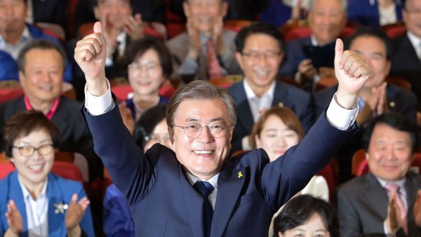 Президент Южной Кореи посетил Ростов для поддержки сборной страны