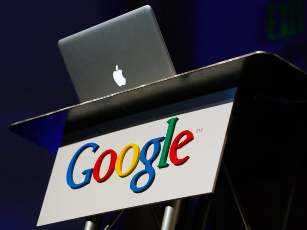 Конгресс США требует от Google и Apple отчитаться о приватности