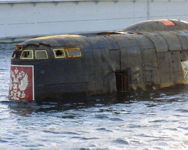 В Польше издеваются над трагедией затонувшей подлодки «Курск»