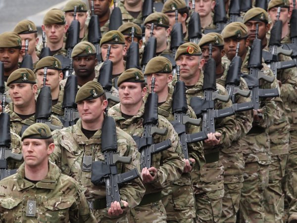 Минобороны Великобритании: Британская армия безнадежно отстает от российской и китайской