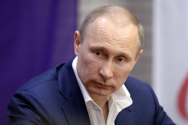 Палец Путина спасёт Россию: Блогер открыто раскритиковал президента и пенсионную реформу