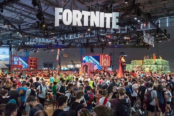 Фанат Gamescom «сходил в туалет» прямо в зале ради сохранения места в очереди