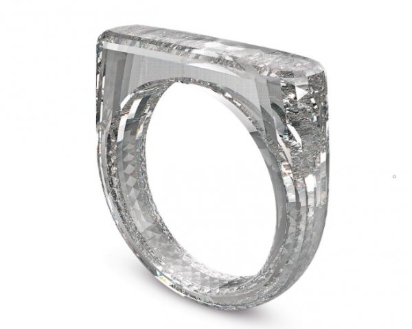 Главный дизайнер Apple создал кольцо из алмаза стоимостью $250 тысяч