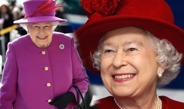 Секрет раскрыт: Биографы выяснили, почему королева Елизавета II носит яркие наряды