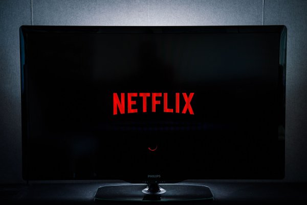 Онлайн-кинотеатр Netflix включен в Американскую ассоциацию кинокомпаний