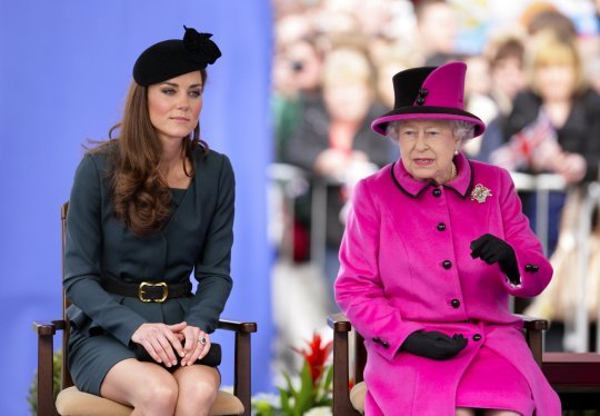 Кейт Миддлтон впервые за 7 лет будет сопровождать королеву Елизавету